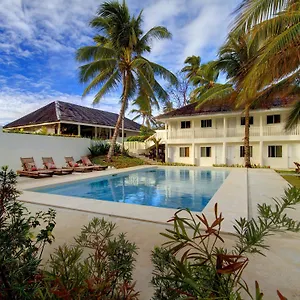 *** Resort Momo House Philippines